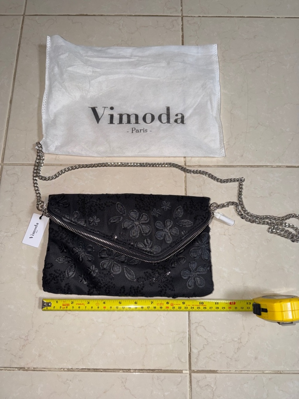 Vimoda Black Floral Embroidered Chain Envelope Clutch